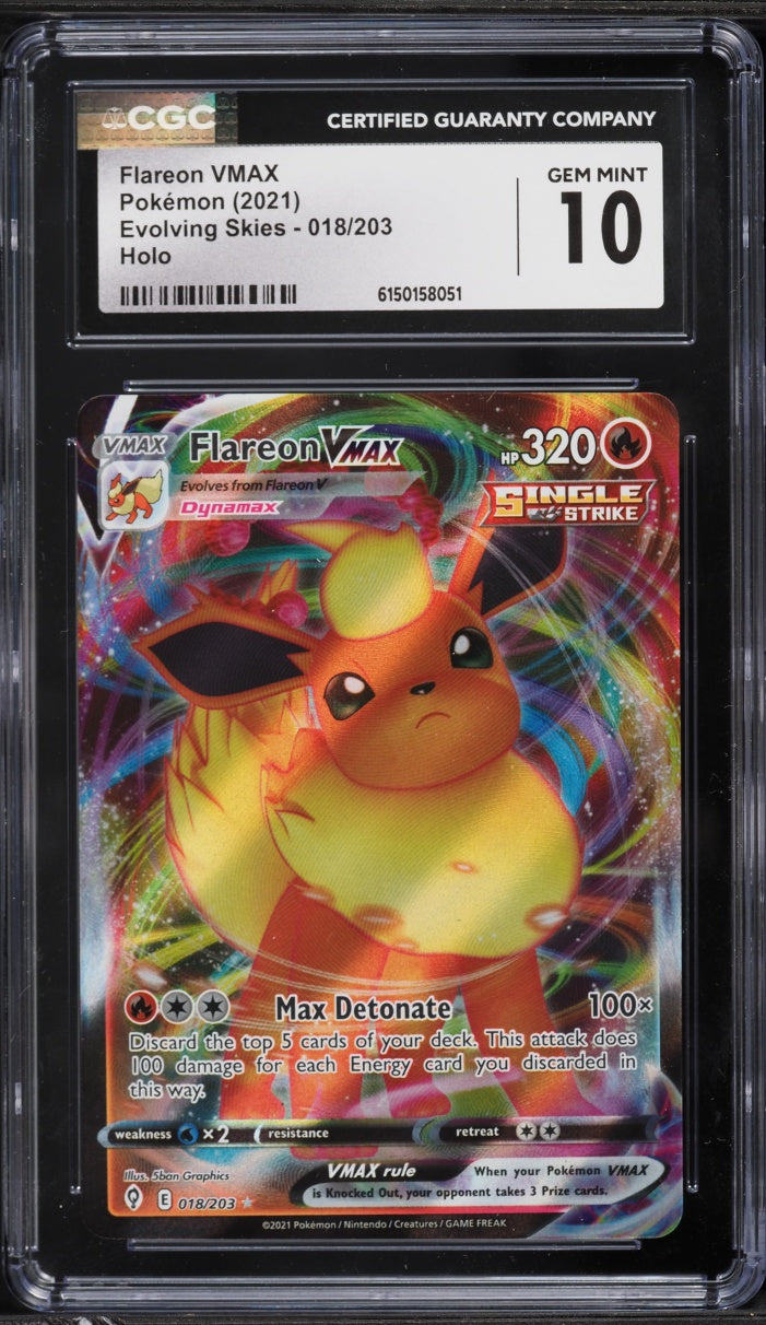 2021 Pokemon Evolving Skies Flareon VMAX #018 CGC 10