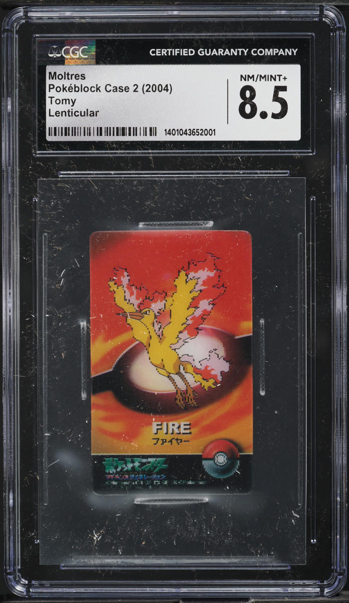 2004 Pokemon Japanese Pokeblock Case 2 Tomy Lenticular Moltres CGC 8.5 NM-MT+